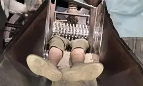 थ्रेसर में फंसकर 16 वर्षीय बालक की मौत