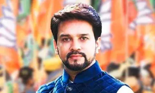 अनुराग ठाकुर ने कहा - कांग्रेस का घोषणा पत्र झूठे दावों - वादों का पुलिंदा मात्र है