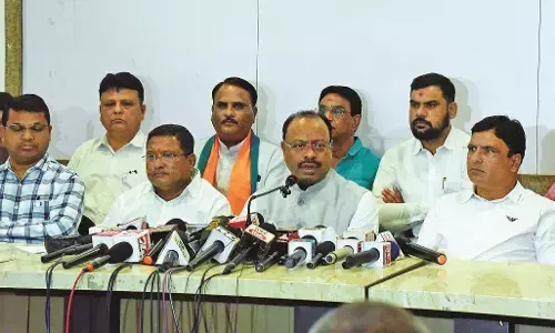 शिवसेना शिंदे के उम्मीदवार को लेकर भाजपा के पास फिलहाल जवाब नहीं : बावनकुले