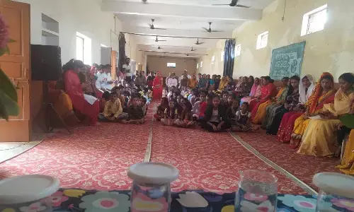 सरस्वती शिशु मंदिर का परीक्षा परिणाम घोषित, छात्र-छात्राओं को श्रीमद्भागवत गीता से किया गया पुरूस्कृत