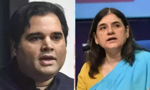 वरुण गांधी पाला बदलेंगे या फिर नहीं? अटकलों के बीच मेनका गांधी का बड़ा बयान आया सामने वरुण गांधी पाला बदलेंगे या फिर नहीं? अटकलों के बीच मेनका गांधी का बड़ा बयान आया सामने