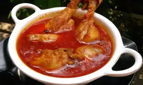 राजस्थानी रेड चिकन करी के हो जाएंगे दीवाने, घर में बनाने सीखें झटपट, जानें रेसिपी बनाने का आसान तरीका