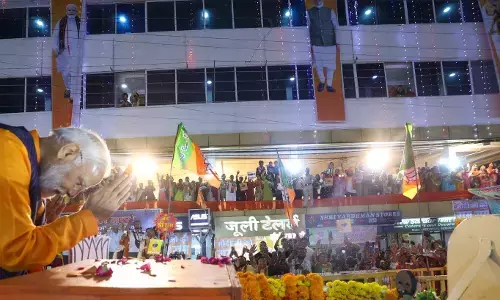 संस्कारधानी में हाथ जोड़कर जनता से पीएम ने मांगा आशीष