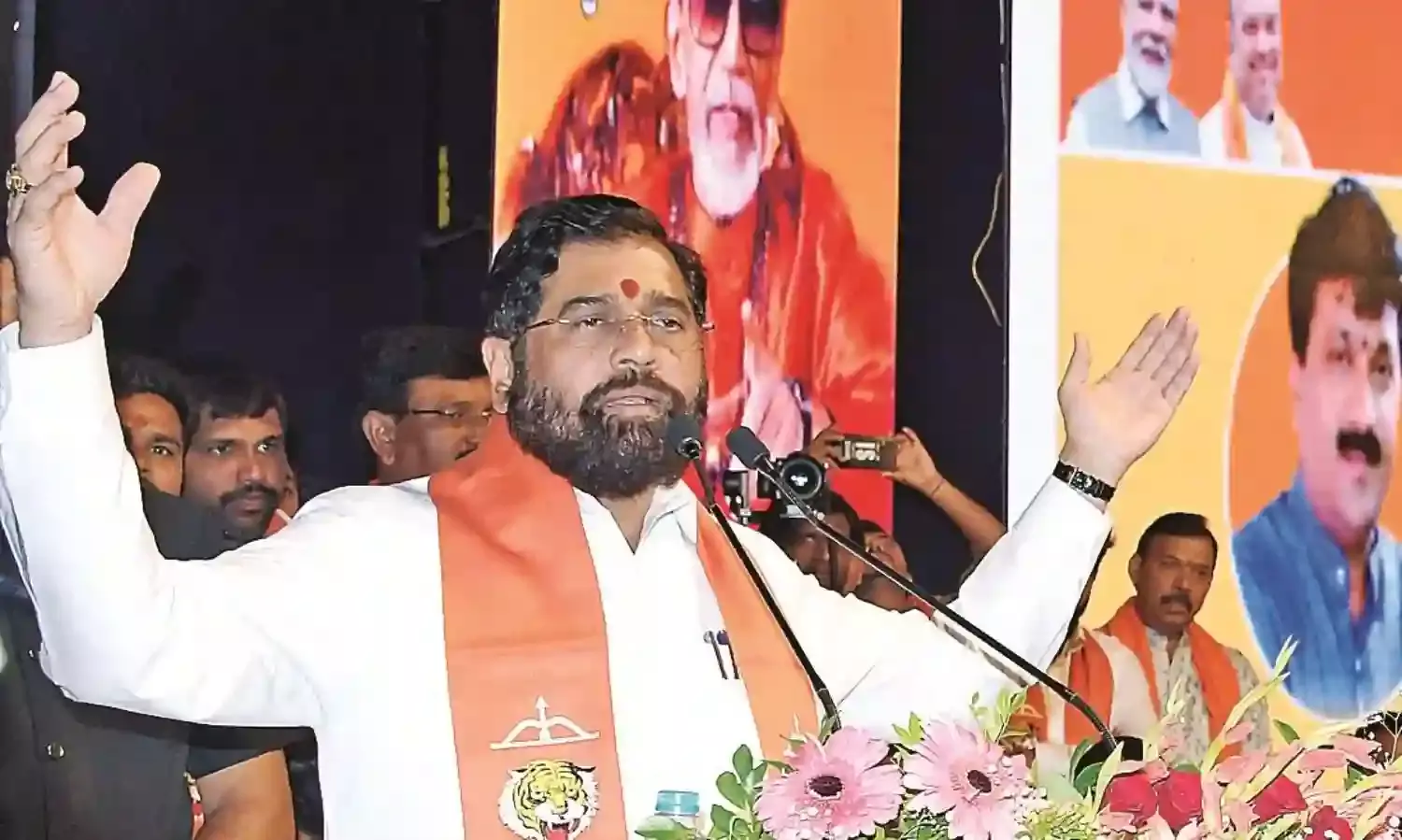 सीएम शिंदे ने कहा - शिवसैनिकों के प्रेम-योगदान को न भूलें, मोदी के कार्यों की सराहना