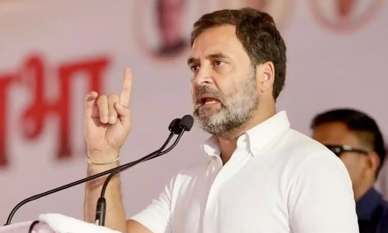हेलीकॉप्टर में फ्यूल की कमी के चलते शहडोल में रुके राहुल, शिवराज सिंह चौहान ने कसा तंज