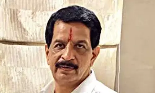 मुंबई के पूर्व पुलिस अधिकारी प्रदीप शर्मा को सुप्रीम कोर्ट से मिली राहत मुंबई के पूर्व पुलिस अधिकारी प्रदीप शर्मा को सुप्रीम कोर्ट से मिली राहत