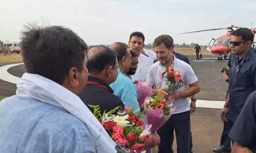आदिवासियों के जमीन क्लेम एक साल में सेटल करेंगे-राहुल गांधी आदिवासियों के जमीन क्लेम एक साल में सेटल करेंगे-राहुल गांधी