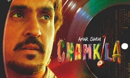 फिल्म अमर सिंह चमकीला’ का पहला रिव्यू आया सामने, दिलजीत दोसांझ की परफॉर्मेंस ने जीत लिया दिल