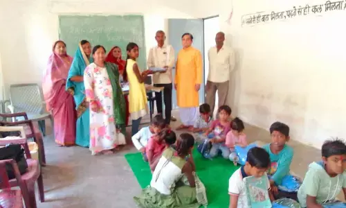 शाला में प्रवेशोत्सव के साथ हुआ गणवेश व पुस्तकों का वितरण