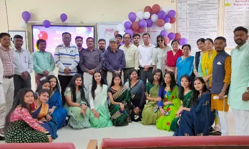 छत्रशाल महाविद्यालय के अंग्रेजी विभाग में फेयरवेल का हुआ आयोजन