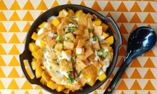 रमजान में इफ्तार के लिए घर पर बनाएं दही चना चाट, यहां जानिए आसान रेसिपी