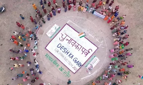 जिले में बाईक रैली एवं स्वीप दीपदान कार्यक्रम का आयोजन कर 26 अप्रैल को मतदान करने का दिया गया संदेश