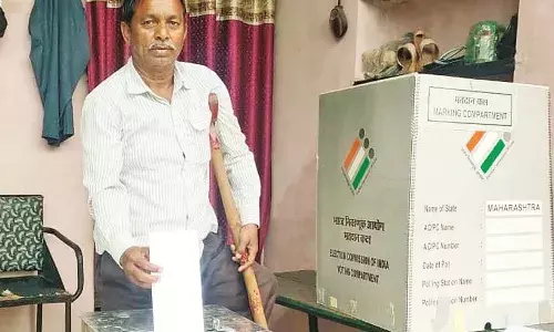 पहले दिन भंडारा में 536 और गोंंदिया में 200 से अधिक मतदाताओं ने की वोटिंग