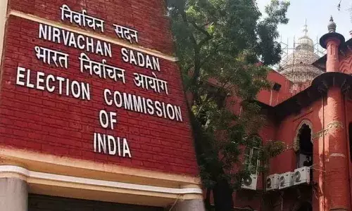 मतदान समाप्ति से 48 घंटे पहले तक टेलीविजन या अन्य संचार माध्यमों से किसी भी चुनावी मामले का प्रदर्शन प्रतिबंधित रहेगा