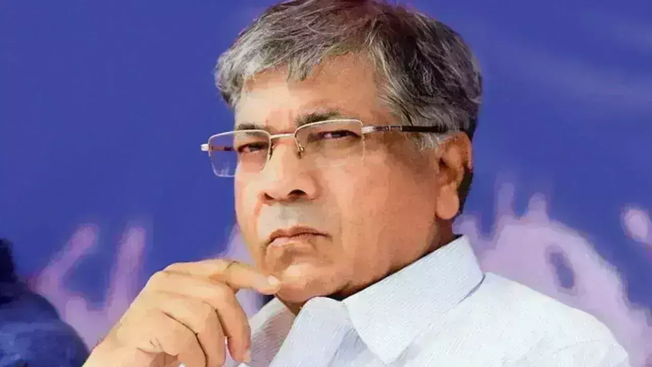 आठ सीटों पर कांग्रेस का खेल खराब कर सकते हैं वीबीए, इन सीटों पर हुई थी हार