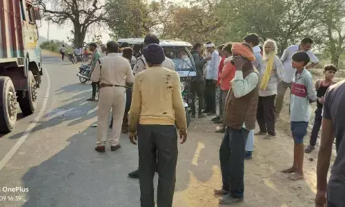 धरमपुर थाना मुख्यालय के समीप अजयगढ-कालिंजर मार्ग में हुआ दर्दनाक हादसा