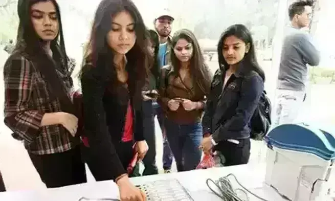 साधन संपन्न मुंबईकर मतदान को लेकर रहते हैं उदासीन, नक्सल इलाकों से भी कम मतदान