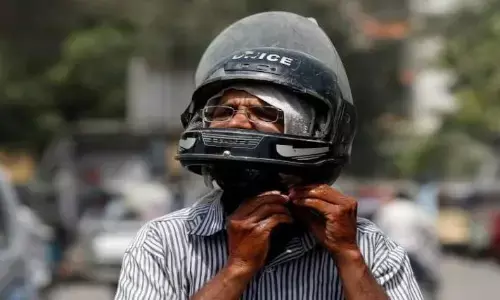 ट्रेफिक पुलिस ने बुलेट सवार युवक से वसूला 1 लाख रुपये का भारी जुर्माना, जानिए क्या है पूरा मामला