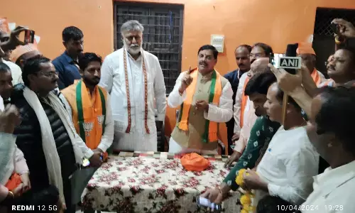 कार्यकर्ताओं को पढ़ाया एकजुटता का पाठ, लखनादौन होते हुए जबलपुर गए सीएम