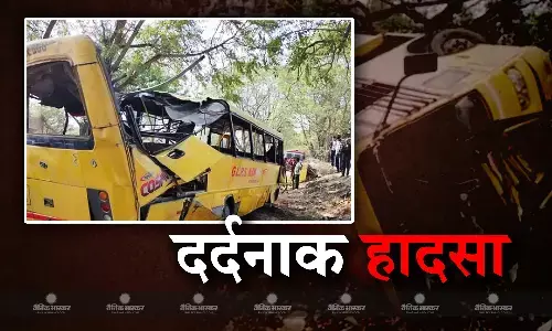 स्कूल बस पलटने से हरियाणा में 6 मासूमों की गई जान, ईद की छुट्टी के दिन भी स्कूल खुले रहने पर उठ रहे हैं सवाल