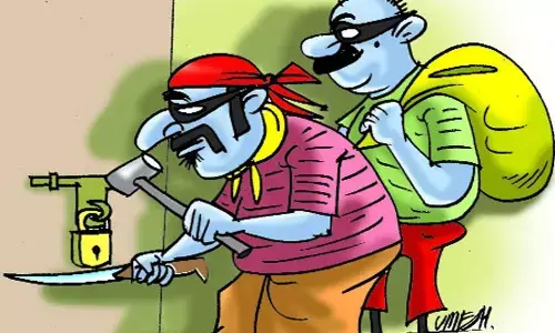 सतना से पहले कटनी की ज्वेलरी शॉप में की ठगी, रीवा में ठगों ने किया आभूषण बेचने का प्रयास