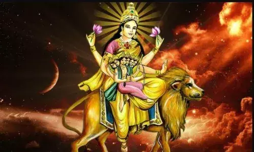 नवरात्रि के पांचवे दिन करें मां स्कंदमाता की पूजा, हर मनोकामना होगी पूर्ण