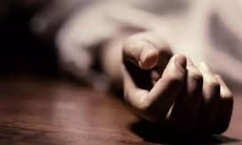 मध्य प्रदेश के सतना में नवविवाहिता ने की खुदकुशी, जांच में जुटी पुलिस मध्य प्रदेश के सतना में नवविवाहिता ने की खुदकुशी, जांच में जुटी पुलिस