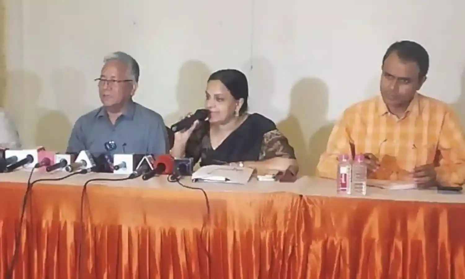 नाफेड व एनसीसीएफ खरीदेगी 5 लाख टन प्याज, केंद्र के हजार करोड़ रुपए होंगे खर्च