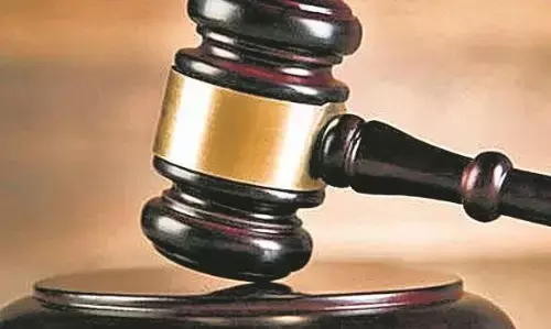 प्रतिनिधित्व वापस लेने के फैसले को चुनौती ,मराठवाड़ा यूनिवर्सिटी के पूर्व कुलगुरु डॉ. येवले पहुंचे हाई कोर्ट