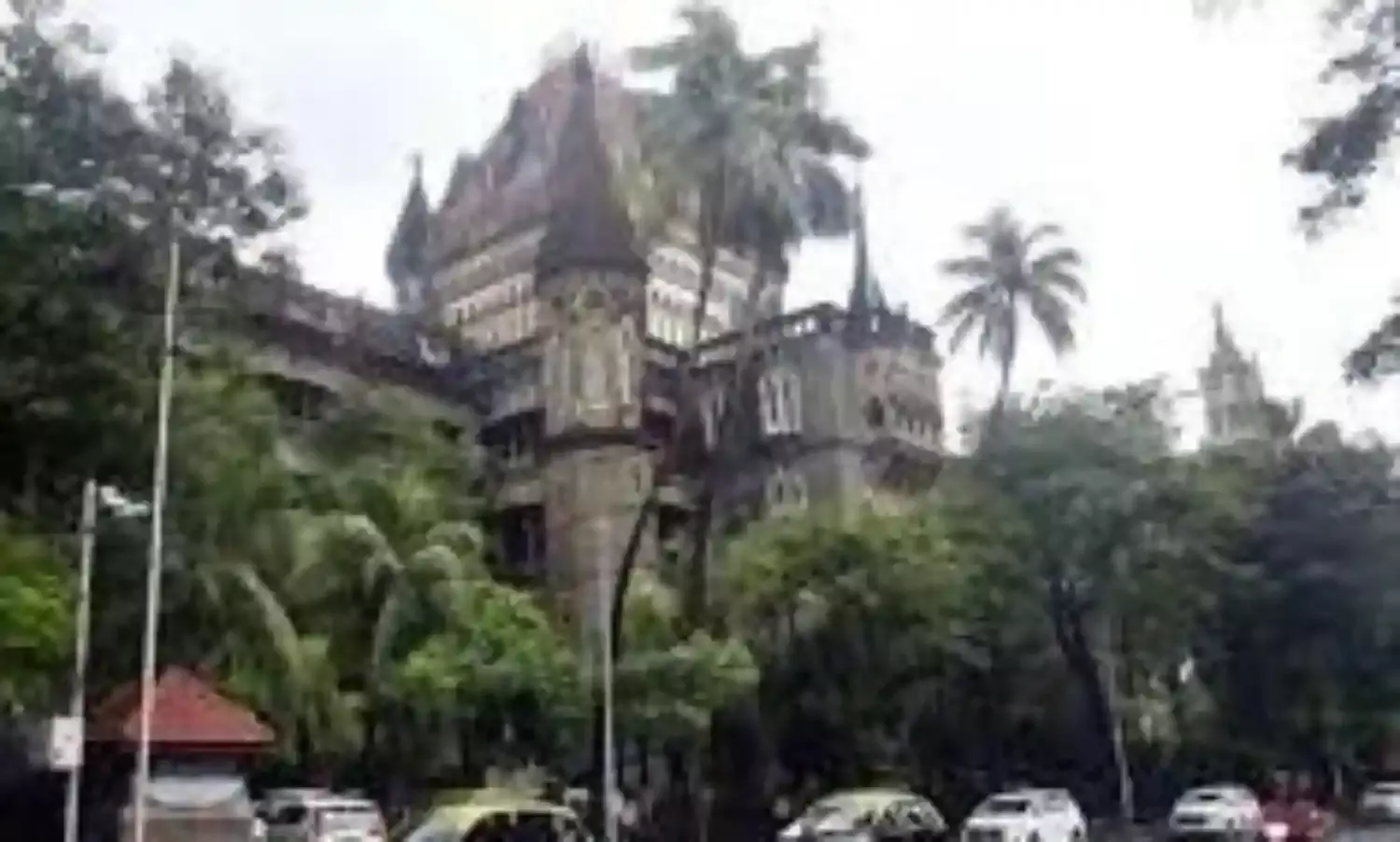 राज्य सरकार के नर्स के परिवार के प्रति असंवेदनशील रुख पर जताई नाराजगी