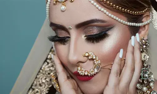 गर्मियों में शादी करने वाली ब्राइड्स जरूर अपनाएं ये टिप्स, नहीं खराब होगा मेकअप