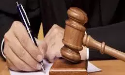 24 चेन स्नेचिंग के मामलों में मकोका के एक आरोपी को मिली अदालत से जमानत