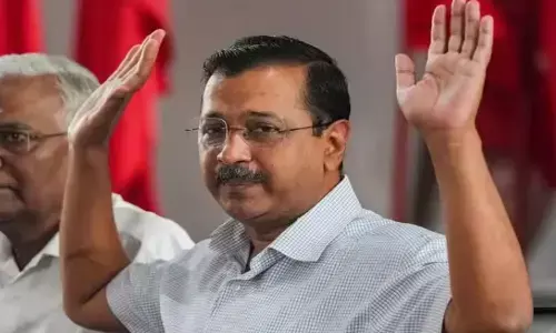 आलू, पूड़ी और आम खाकर बेल लेने की कोशिश में अरविंद केजरीवाल, खाने पर ईडी ने क्यों उठाए सवाल? आलू, पूड़ी और आम खाकर बेल लेने की कोशिश में अरविंद केजरीवाल, खाने पर ईडी ने क्यों उठाए सवाल?