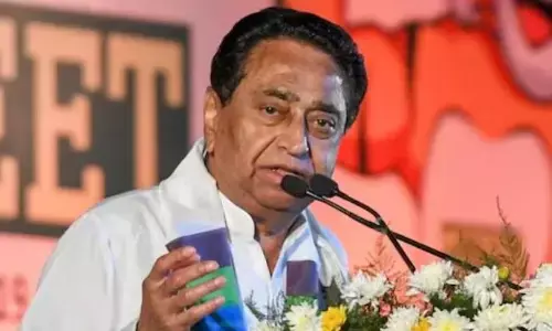 आज प्रजातंत्र और संविधान खतरे में है, आपको इसकी रक्षा करना है- कमलनाथ आज प्रजातंत्र और संविधान खतरे में है, आपको इसकी रक्षा करना है- कमलनाथ