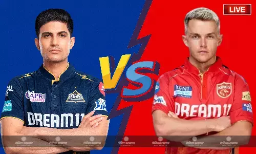 साई किशोर की फिरकी के बाद राहुल तेवतिया के तूफान में फंसी पंजाब, लो-स्कोरिंग एनकाउंडर में तीन विकट से जीती गुजरात टाइटंस साई किशोर की फिरकी के बाद राहुल तेवतिया के तूफान में फंसी पंजाब, लो-स्कोरिंग एनकाउंडर में तीन विकट से जीती गुजरात टाइटंस