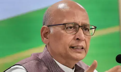 कांग्रेस ने चुनाव आयोग में दर्ज की 16 शिकायतें, पीएम के खिलाफ कार्रवाई की गुहार