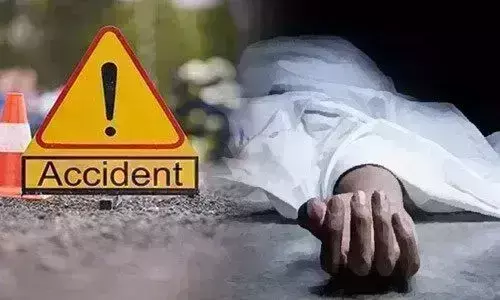 जीप और कार के बीच जोरदार भिड़ंत, दो पुलिस कर्मचारियों की मौत, बंदोबस्त में लगी थी ड्यूटी