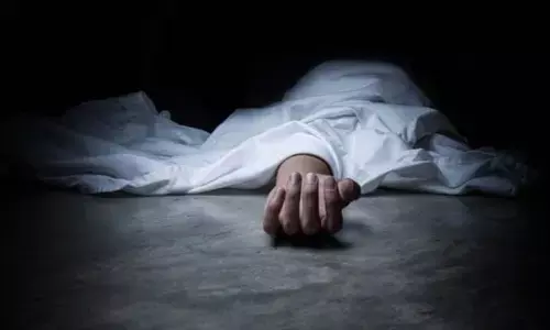 सीएम राइज स्कूल में मजदूर की मौत, चार के खिलाफ केस दर्ज सीएम राइज स्कूल में मजदूर की मौत, चार के खिलाफ केस दर्ज