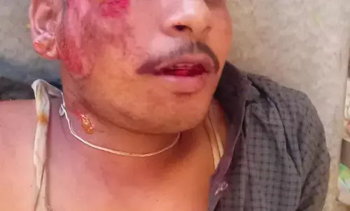 चलती ट्रेन से गिरकर यात्री की मौत