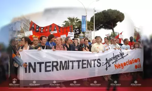 कान्स फिल्म फेस्टिवल में इस बार 200 से ज्यादा कर्मचारी करेंगे हड़ताल, जानिए क्यों और कहां होगा ये विरोध प्रदर्शन कान्स फिल्म फेस्टिवल में इस बार 200 से ज्यादा कर्मचारी करेंगे हड़ताल, जानिए क्यों और कहां होगा ये विरोध प्रदर्शन