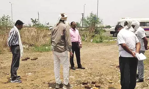 गाेलीबारी से वर्धा में मचा हड़कम्प, ममेरे भाई पर दरिंदगी से दागीं गोलियां