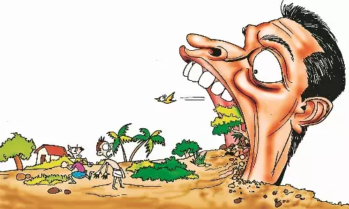 आरक्षित जमीन लापता सूचना फलक भी गायब, चबूतरे बनाने व बाजार लगवाने की थी तैयारी आरक्षित जमीन लापता सूचना फलक भी गायब, चबूतरे बनाने व बाजार लगवाने की थी तैयारी