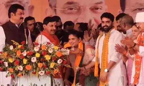 मध्यप्रदेश में कांग्रेस को लगा एक और बड़ा झटका, बीना विधायक निर्मला सप्रे बीजेपी में शामिल, सीएम मोहन यादव ने दिलाई सदस्यता