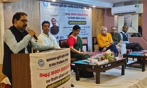 माखनलाल चतुर्वेदी विश्वविद्यालय की संबद्ध अध्ययन संस्थाओं का मानकीकरण किया जाएगा : कुलपति प्रो. सुरेश