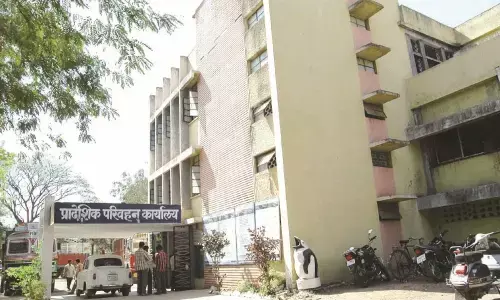 चोरी के ट्रकों के फर्जी रजिस्ट्रेशन का मामला, डिप्टी आरटीओ बागड़ी को अग्रिम जमानत