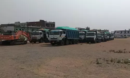 रेत माफिया द्वारा एएसआई की हत्या के बाद पुलिस-प्रशासन की कार्रवाई पर उठे सवाल रेत माफिया द्वारा एएसआई की हत्या के बाद पुलिस-प्रशासन की कार्रवाई पर उठे सवाल