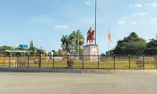 अब की बार पंकजा मुंडे की जीत के रास्ते में आया आरक्षण का ‘स्पीड ब्रेकर’