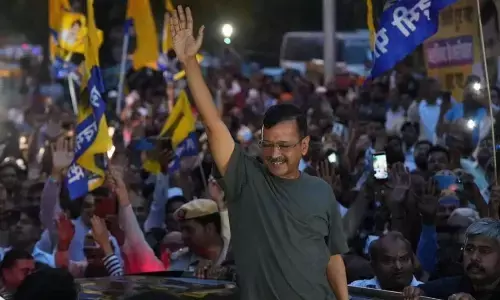 तिहाड़ जेल से 39 दिन बाद अंतरिम जमानत पर रिहाई, जानिए गिरफ्तारी से जमानत तक का पूरा घटनाक्रम तिहाड़ जेल से 39 दिन बाद अंतरिम जमानत पर रिहाई, जानिए गिरफ्तारी से जमानत तक का पूरा घटनाक्रम