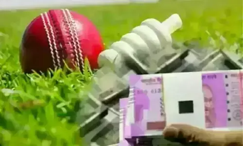 क्रिकेट सट्टा अड्डे पर छापा, 4 बुकी गिरफ्तार, मानकापुर थाने में प्रकरण दर्ज क्रिकेट सट्टा अड्डे पर छापा, 4 बुकी गिरफ्तार, मानकापुर थाने में प्रकरण दर्ज