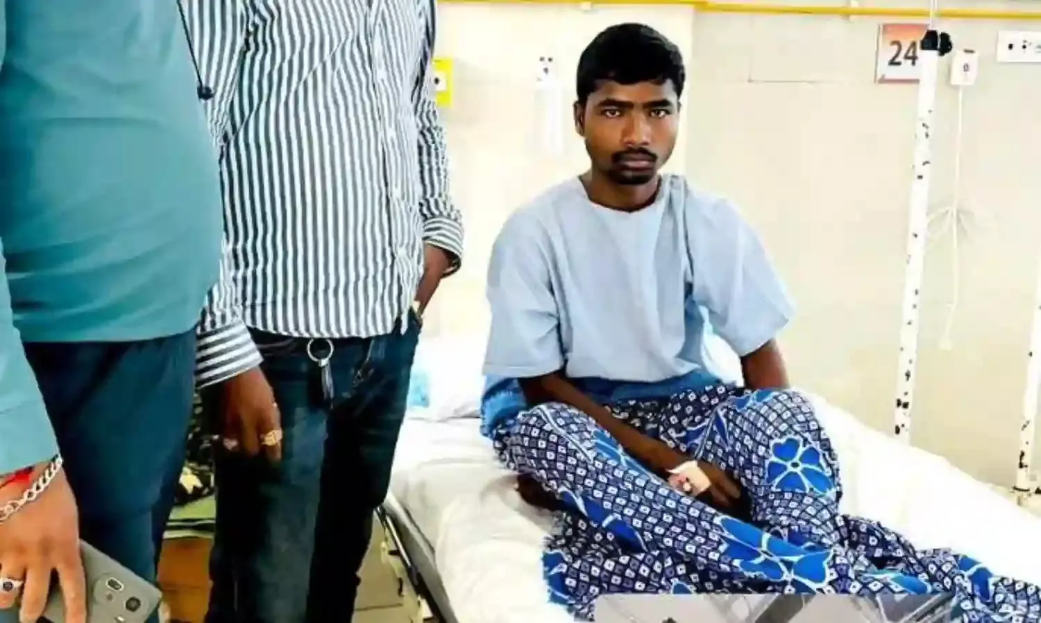 सर्पदंश के 26 घंटे बाद अस्पताल पहुंचे मध्य प्रदेश के मजदूर की बची जान, मामले बढ़े